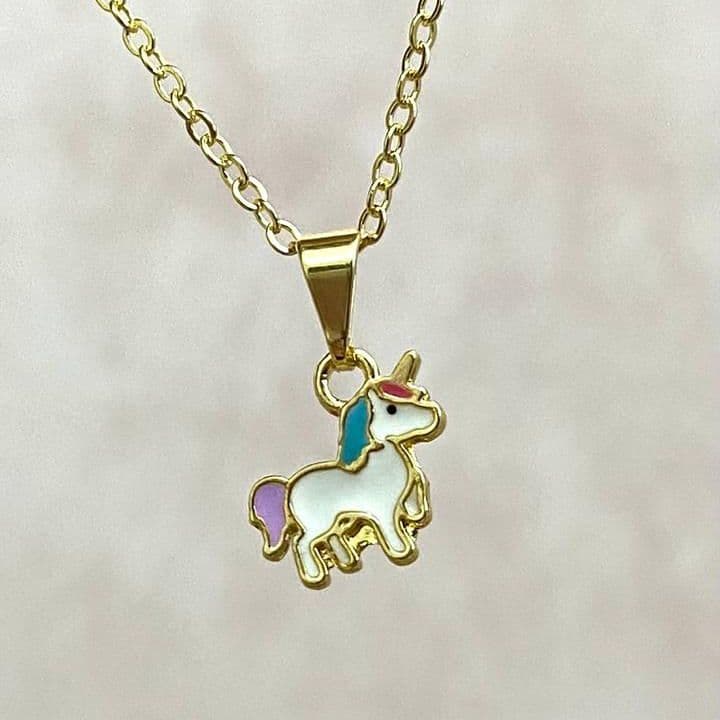[ SEMI JOIA ] Colar Infantil Unicórnio Delicado Feminino (40cm) Banhado a Ouro 18k Alto Padrão