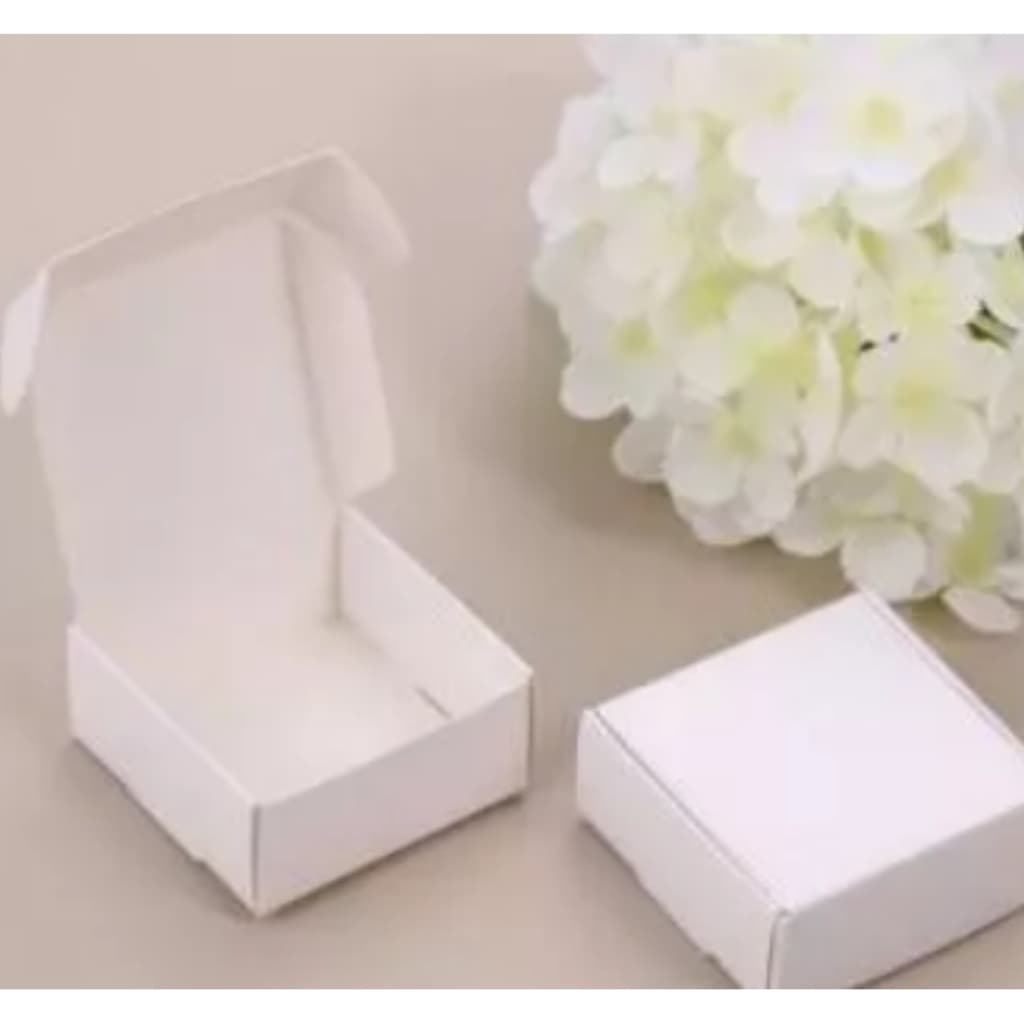 100 Mini Caixinhas Branca 5x5x2 Cm Decoração de Festa Casamento Bijuterias Joia e Balas